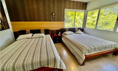 VENTA CASA EN ALTOS DEL MARIA CON PISCINA  5 Rec  1143MT2 MODERNA