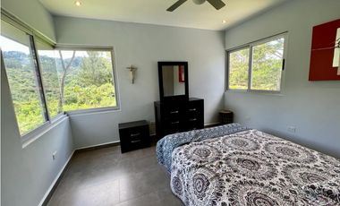VENTA CASA EN ALTOS DEL MARIA CON PISCINA  5 Rec  1143MT2 MODERNA