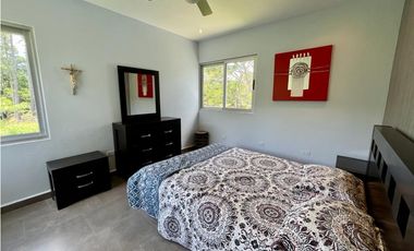 VENTA CASA EN ALTOS DEL MARIA CON PISCINA  5 Rec  1143MT2 MODERNA