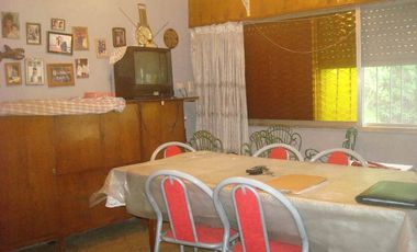 Departamento Tipo Casa en venta en Quilmes Oeste