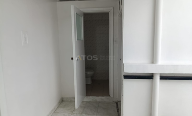 comercial (casa para comercio) en arriendo en centro. Cod A6192