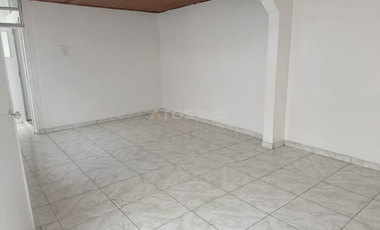 comercial (casa para comercio) en arriendo en centro. Cod A6192