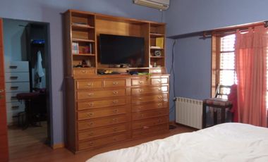 IMPORTANTE CHALET CON LOCAL