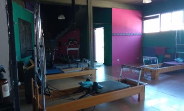 IMPORTANTE CHALET CON LOCAL