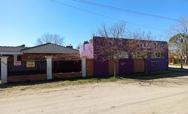 IMPORTANTE CHALET CON LOCAL