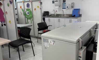edificio en arriendo/venta en chapinero central. Cod V16702