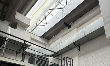 edificio en arriendo/venta en chapinero central. Cod V16702