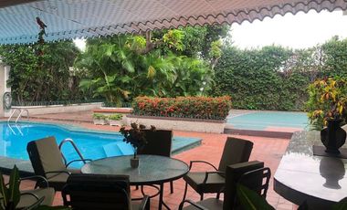 VENTA DE CASA EN BARRIO CENTENARIO - SUR DE GUAYAQUIL