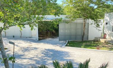 QUINTA CAMPESTRE EN EL ALAMO, N.L. CARRETERA NACIONAL