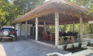 QUINTA CAMPESTRE EN EL ALAMO, N.L. CARRETERA NACIONAL