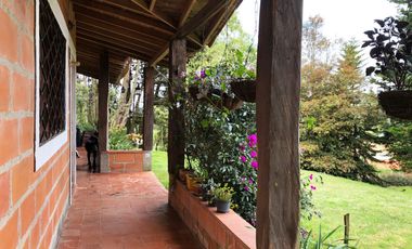 PR14254 Casa independiente en el sector SANTA ELENA para la venta