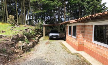 PR14254 Casa independiente en el sector SANTA ELENA para la venta