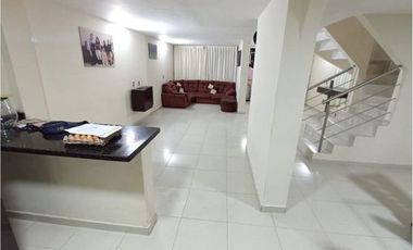 VENTA CASA LAGOS III, FLORIDABLANCA. Cod V8916