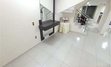 VENTA CASA LAGOS III, FLORIDABLANCA. Cod V8916