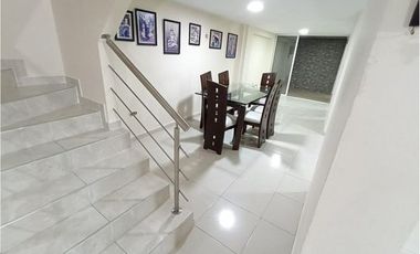 VENTA CASA LAGOS III, FLORIDABLANCA. Cod V8916