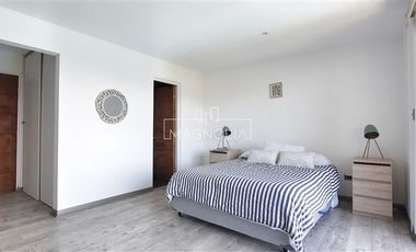 Casa en venta de 7 dorm. en Los Vilos