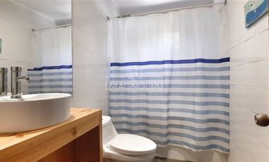 Casa en venta de 7 dorm. en Los Vilos