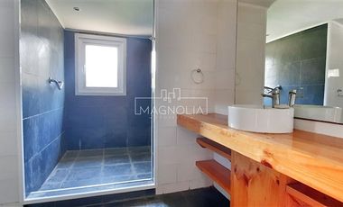 Casa en venta de 7 dorm. en Los Vilos