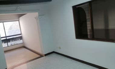 comercial (casa para comercio) en arriendo en alcala. Cod A63385