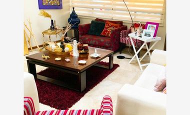 Casa en Renta con jardín grande