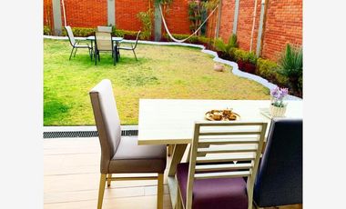 Casa en Renta con jardín grande