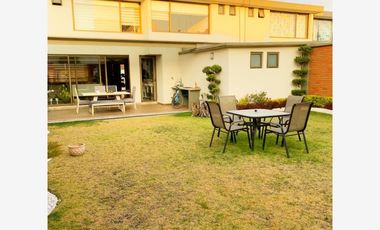 Casa en Renta con jardín grande
