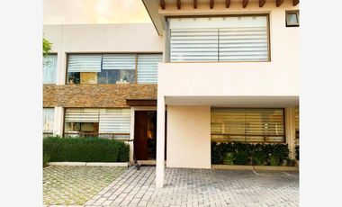 Casa en Renta con jardín grande
