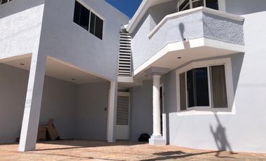 Casa en renta en privada, Campeche