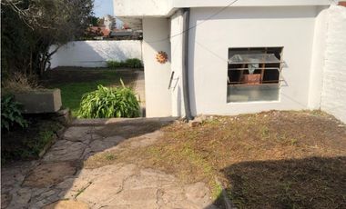 ---EN VENTA EXCELENTE  CASA 4 AMB EN DOS PLANTA VILLA PRIMERA--