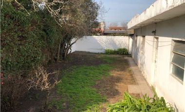 ---EN VENTA EXCELENTE  CASA 4 AMB EN DOS PLANTA VILLA PRIMERA--
