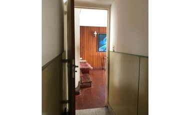 ---EN VENTA EXCELENTE  CASA 4 AMB EN DOS PLANTA VILLA PRIMERA--