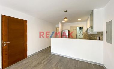 Se Alquila Amplio Departamento En La Mejor Zona De Barranco