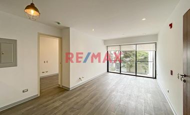 Se Alquila Amplio Departamento En La Mejor Zona De Barranco