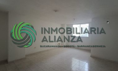 oficina en arriendo en centro. Cod A9773