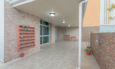 VENTA  APARTAMENTO LINEA BLANCA CON AMPLIA TERRAZA CONDADO DEL REY