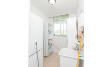 VENTA  APARTAMENTO LINEA BLANCA CON AMPLIA TERRAZA CONDADO DEL REY