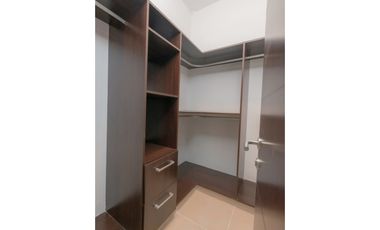 VENTA  APARTAMENTO LINEA BLANCA CON AMPLIA TERRAZA CONDADO DEL REY