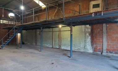 Galpón 800m2 S/Lote 26x40