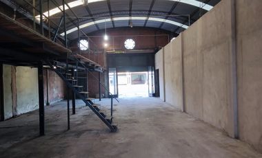 Galpón 800m2 S/Lote 26x40