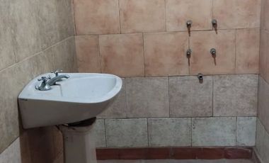 Galpón 800m2 S/Lote 26x40