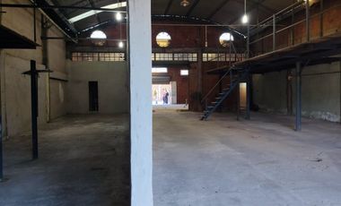 Galpón 800m2 S/Lote 26x40