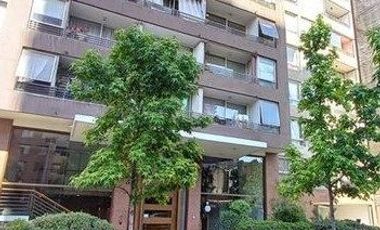 Departamento en Venta en Cercano a Metro santa Lucia.