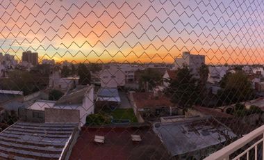 DEPARTAMENTO 3 AMBIENTES C/COCHERA EN VENTA O PERMUTA POR DEPARTAMENTO EN MAR DEL PLATA