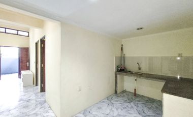 Rumah 16 Menit ke Mall Matahari Daan Mogot SHM Dibantu KPR J-35892