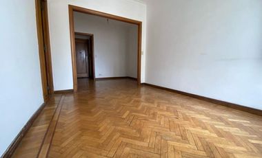 VENTA San Telmo, 2 ambientes al frente 50m2