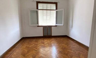 VENTA San Telmo, 2 ambientes al frente 50m2