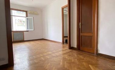 VENTA San Telmo, 2 ambientes al frente 50m2