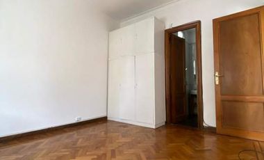 VENTA San Telmo, 2 ambientes al frente 50m2