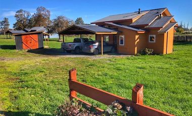 Casa en arriendo a 10 km de Osorno, camino Pto Octay