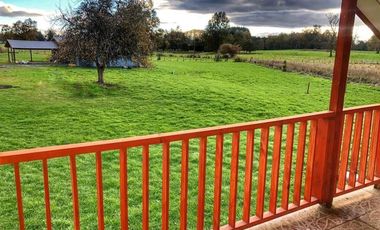 Casa en arriendo a 10 km de Osorno, camino Pto Octay